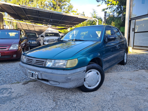 Volkswagen Pointer 1996 1.8 Cli