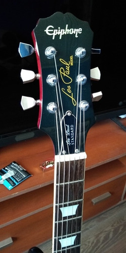 Guitarra EpiPhone Les Paul Standard. No Gibson 