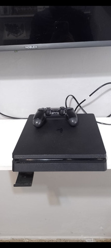 Ps4 Slim Con 1 Joistick Y 4 Juegos  Digitales