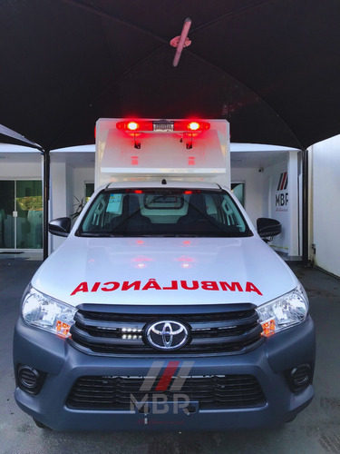 Toyota Hilux Ambulância