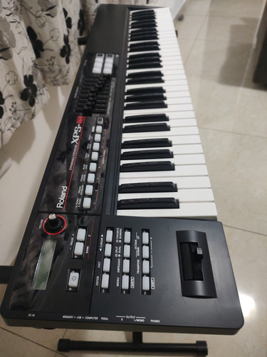 Sintetizador Roland Xps10