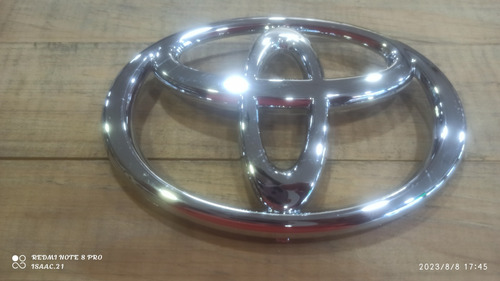 Emblema Radiador Toyota Hilux, Fortuner, Corolla 75311-0k050 Foto 2