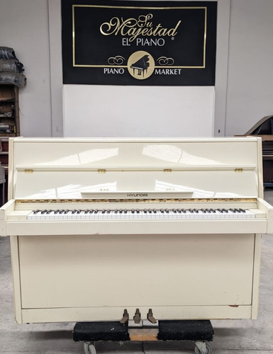 Piano Hyundai, Blanco Marfil, Estudio/consola.