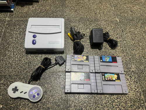 Super Nintendo Jr Con 4 Juegos De Mario