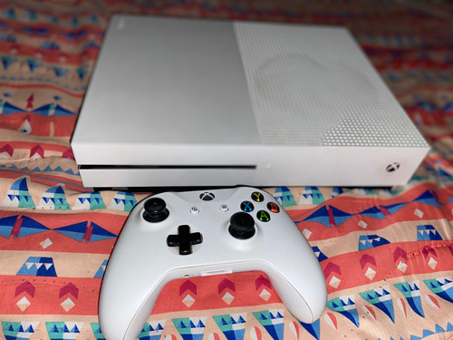 Xbox One S 500gb Blanca Pes 2018 Fact A B