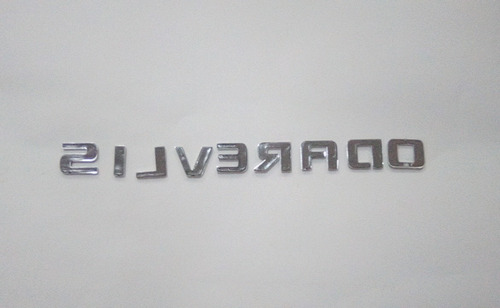 Emblema Letras Silverado Original Con Cinta 3m Foto 4