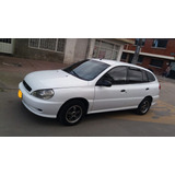 Automovil Kia Rio 2001