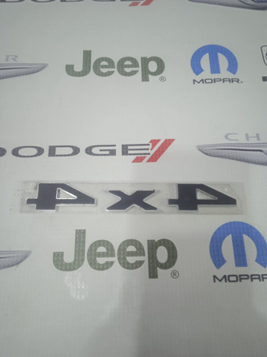 Emblema 4x4 Grand Cherokee  Foto 2