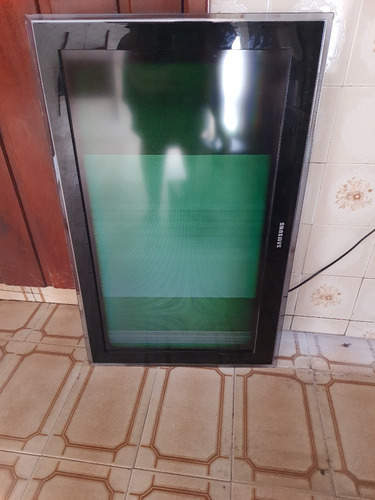 Tv Lcd 32 Polegadas Samsung Ln32d550 Com A Tela Quebrada