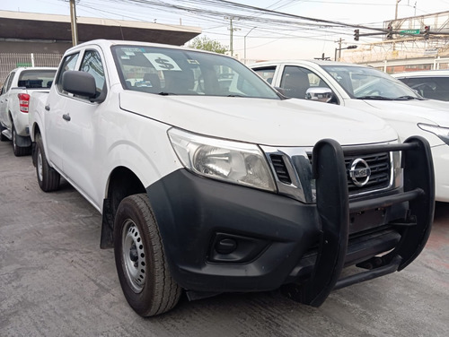 Nissan Np300