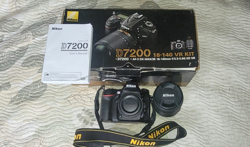 Nikon 7200