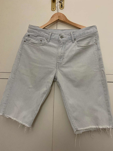 Bermuda Levis Blanca