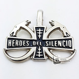 Dije Heroes Del Silencio - Incluye Cadena De Caucho