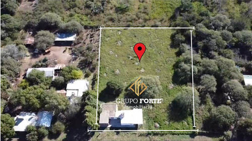 Casa En Gran Terreno De 3600m2 En Venta - Mi Granja