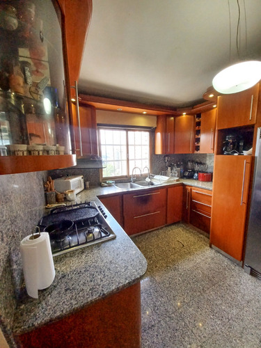 Ph 434 Mt2 Lomas Del Ávila, 4 Hab, 5 Baños, 5 Puestos Estac, 2 Maleteros.