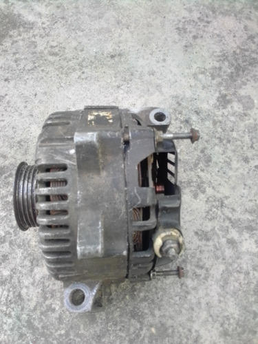 Alternador De Ford Escape 3.0 Usado Original Sin Regulador  Foto 3