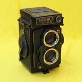 Yashica Mat 124 G