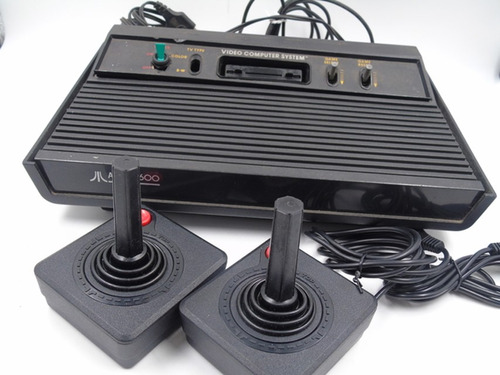 Console - Atari 2600 (2 Controles) (3)