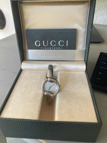 Reloj Gucci Dama Brazalete