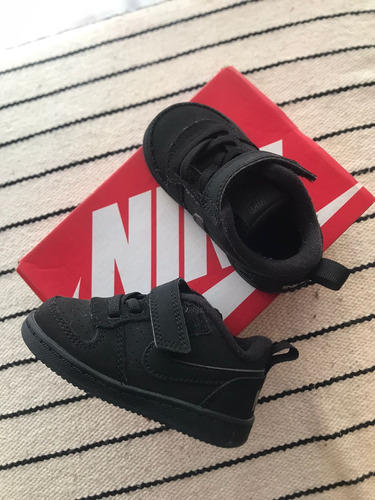 Zapatillas Nike Niño Negra