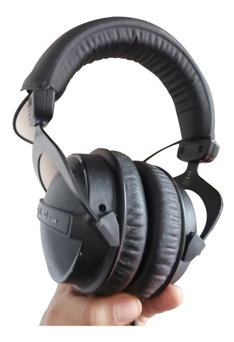 Audífonos Beyerdynamic Dt 770 Pro 32 Ohm Negro