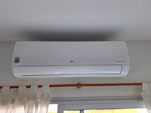 Aire Acondicionado LG Inverter 4500