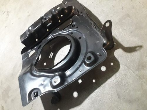 Carter Metalico De Faro Derecho Toyota Fj Cruiser  Foto 4