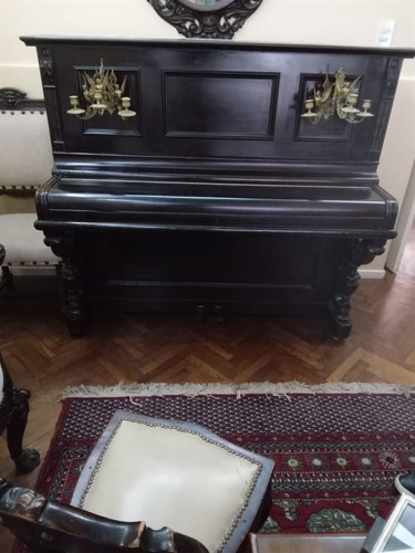 Piano Antiguo 