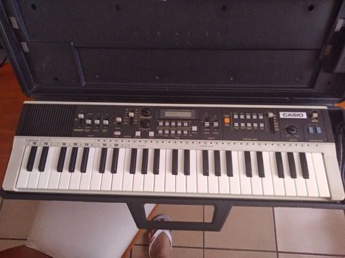 Teclado Casio Mt-70