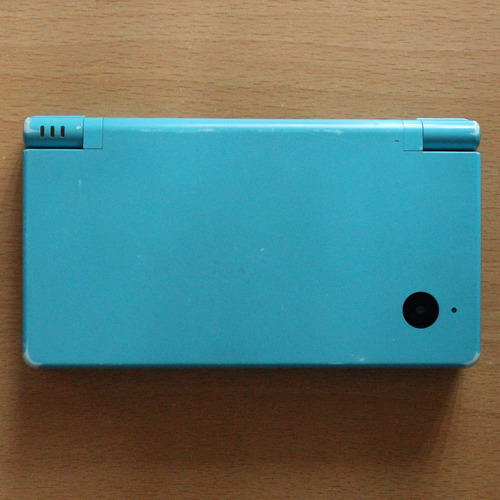 Consola Nintendo Dsi Light Blue Con Cargador Modificada