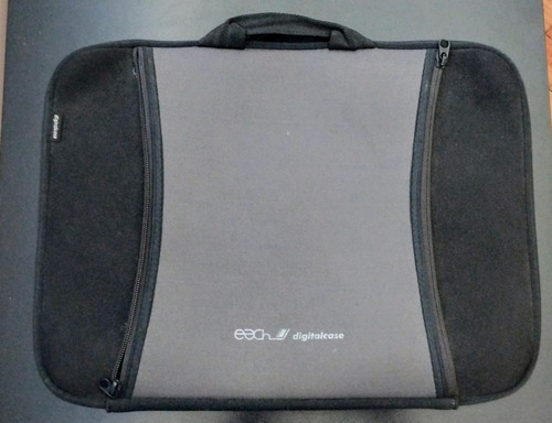 Funda De Neoprene Para Notbook Con Bolsillo 43 X 32 Cm. Caba