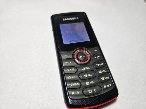 Celular Samsung Gt-e2121l No Funciona