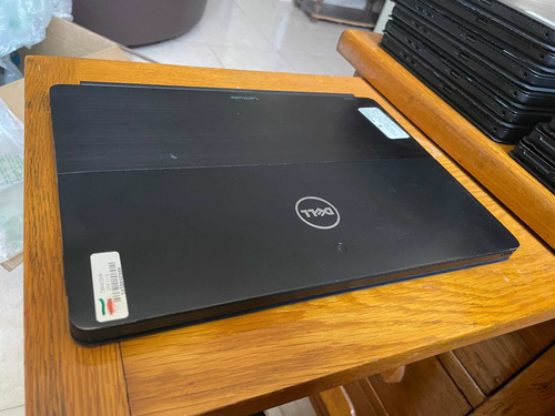 Dell Tablet/laptop I5-7ma, 8 Ram