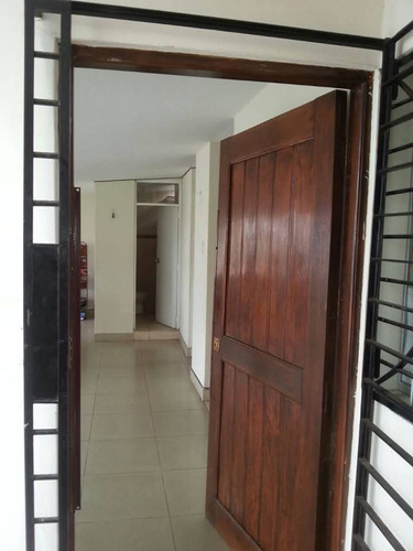 Vendo Departamento En Trujillo De 135.25 M2