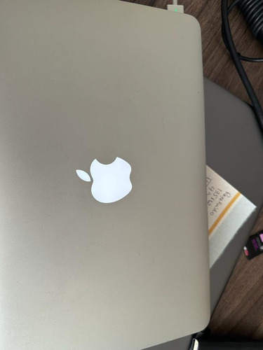 Notebook Mac Air 6,1 4gb Ram, Ssd 128gb, I5 Dual Core