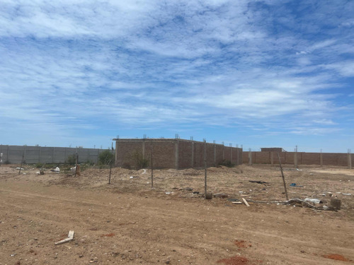 Quinta Frente Urbanización 9 De Agosto 5000 M2 - Imagen 2