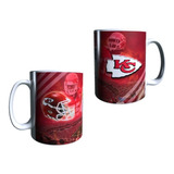 Taza Kansas City Chiefs. Jefes. Nfl. Casco. Fondo De Estadio