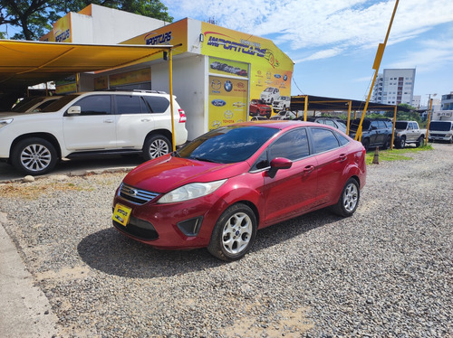 Ford Fiesta 2013 1.6 Sportback Automática