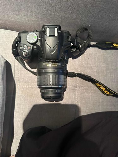 Camera Nikon D3200