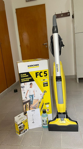 Limpiadora De Pisos Fc5 Kärcher + Adicionales