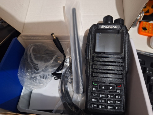Rádio Baofeng Digital Dmr Dm-1701 Com Cabo De Programação 