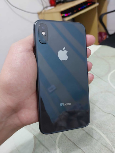 iPhone XS 64 Gb