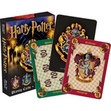 Acuario Harry Potter Crests Jugando A Las Cartas.