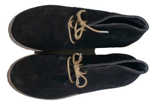 Zapatos Gamuzado Negro Suela De Goma. Usados . 