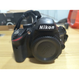 Camara Nikon D3200