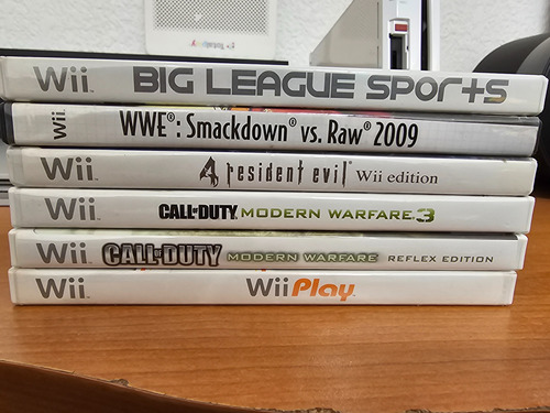 Lote 6 Juegos Wii Call Of Duty Resident Evil Wwe Sports