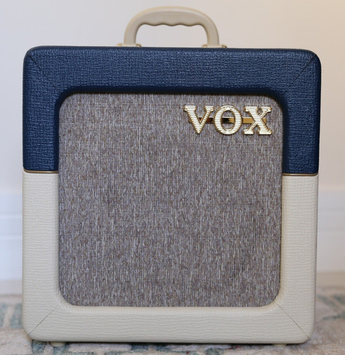 Amplificador Valvulado Vox Ac4c1-tv-bc Edição Limitada