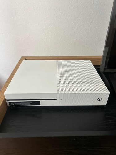 Microsoft Xbox One S 1tb Standart Cor Branca