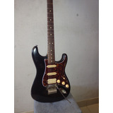 Guitarra Fender Americana (braço México)