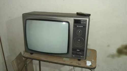 Televisor Antiguo Hitachi 20'' Para Reparar O Colección